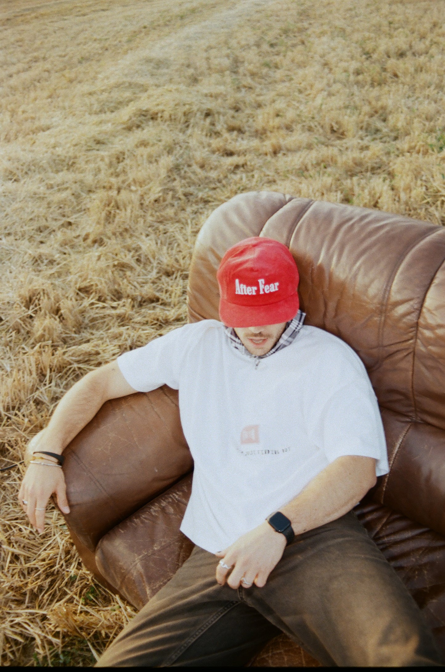 CORDUROY RED CAP